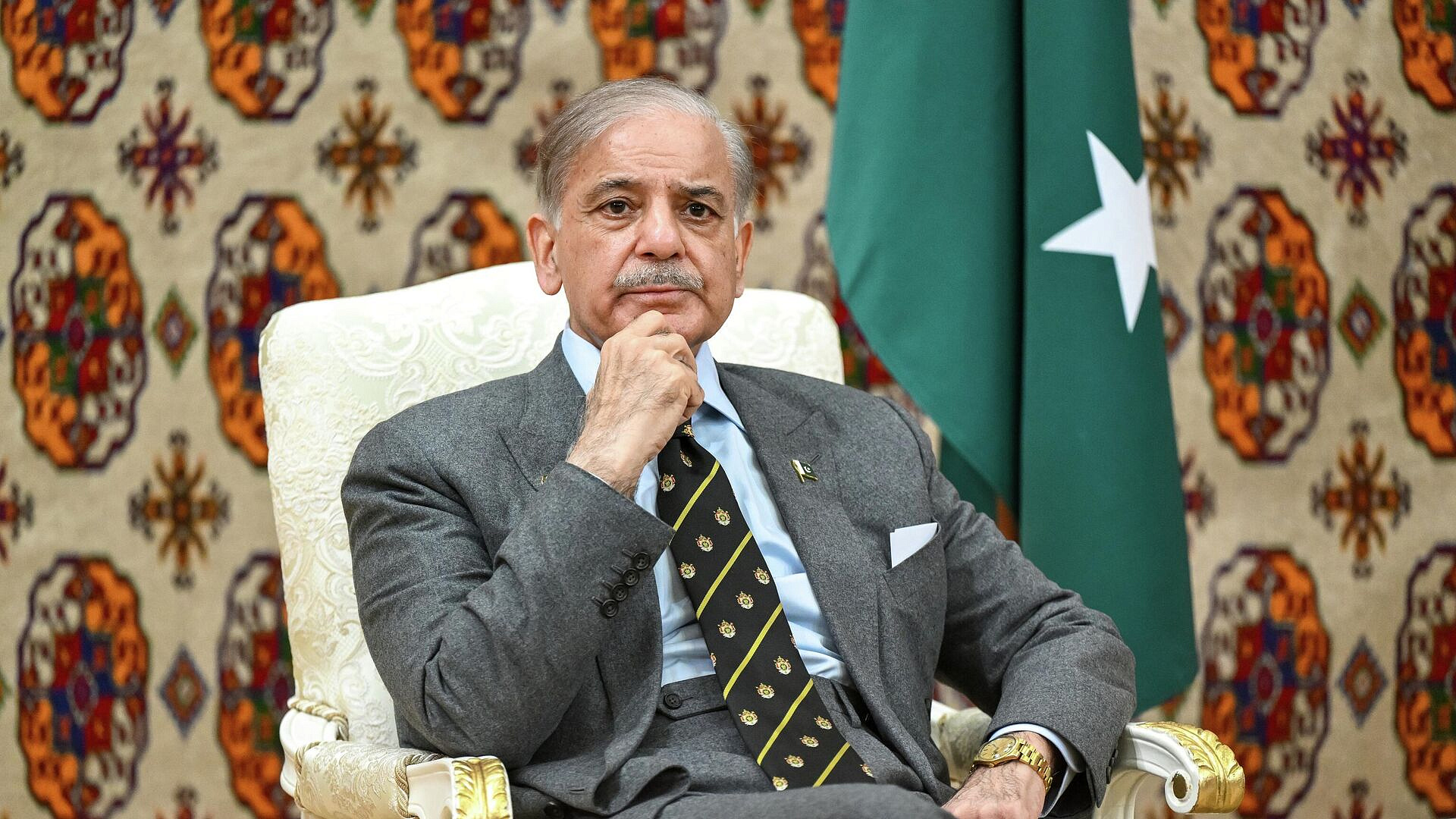 Премьер Пакистана может посетить Россию в марте, пишут СМИ