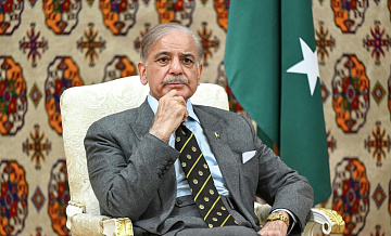 Премьер Пакистана может посетить Россию в марте, пишут СМИ