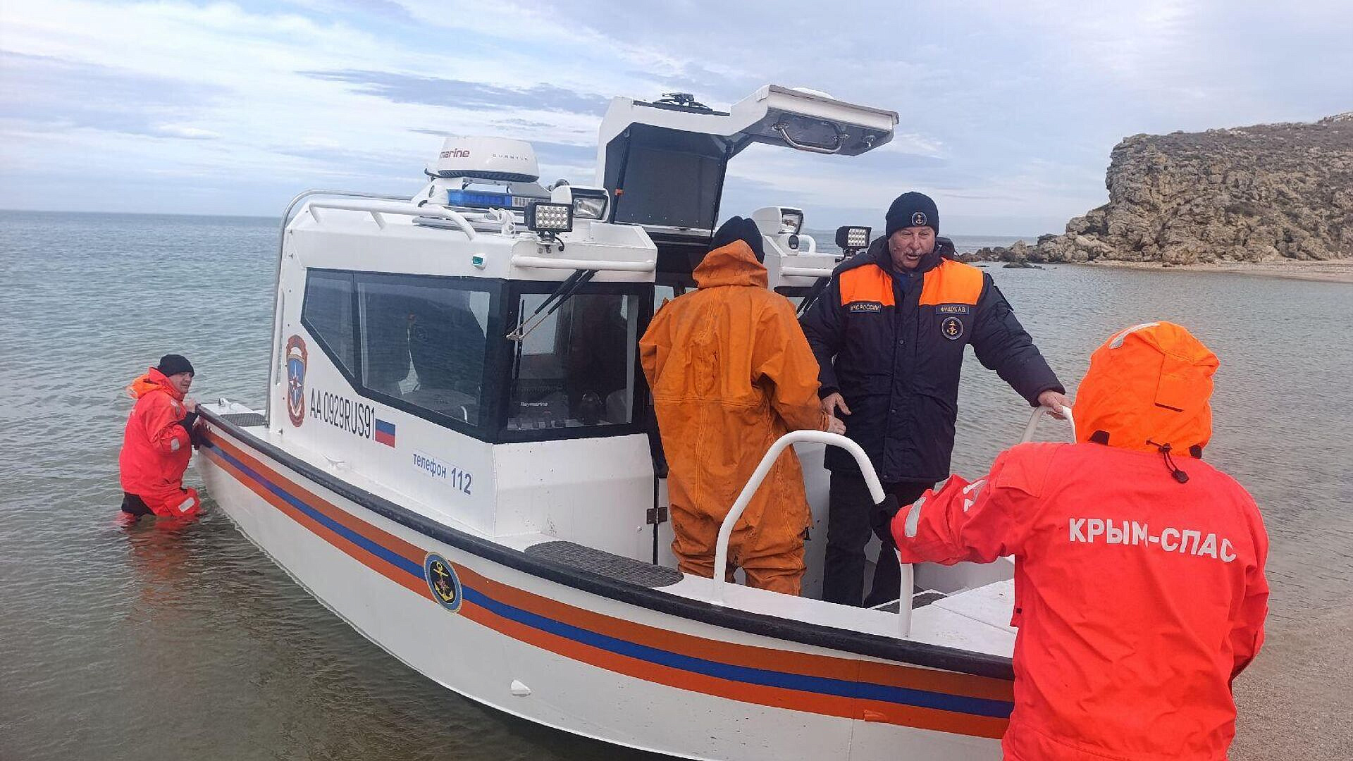 Все спасенные с затонувшего в Азовском море моряки — граждане России