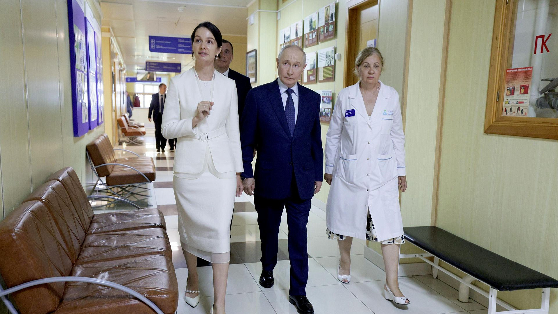 Главврач больницы на Курилах рассказала о простоте и харизме Путина