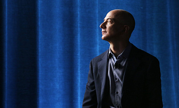 Безос впервые с 2021 года возглавил список богатейших людей мира, пишут СМИ