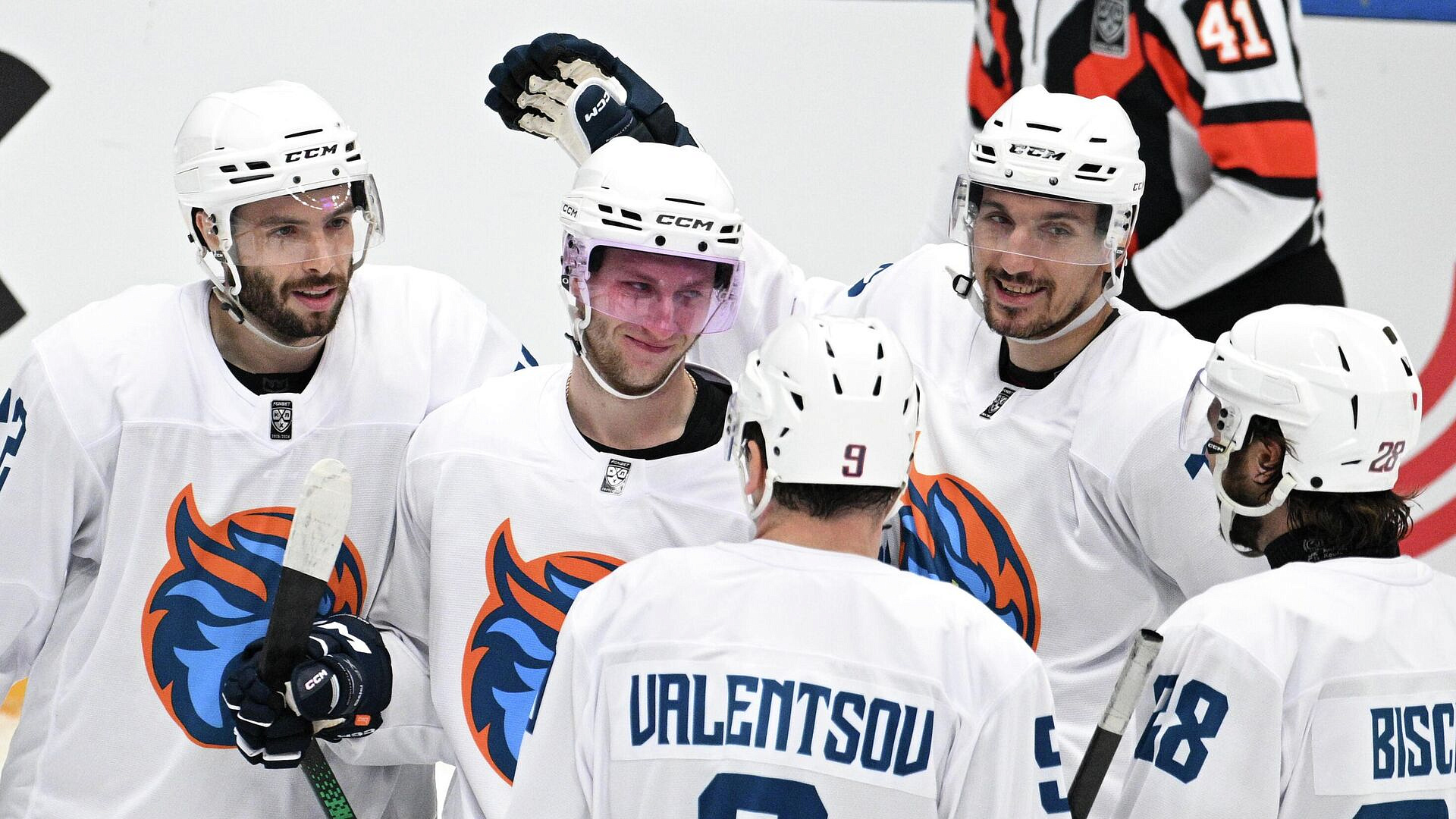 ��� � "�������": �������� ������ ���� ��� 16 �������