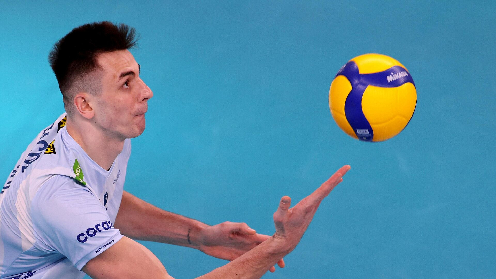 Волейболисты московского "Динамо" удвоили преимущество в финале ЧР