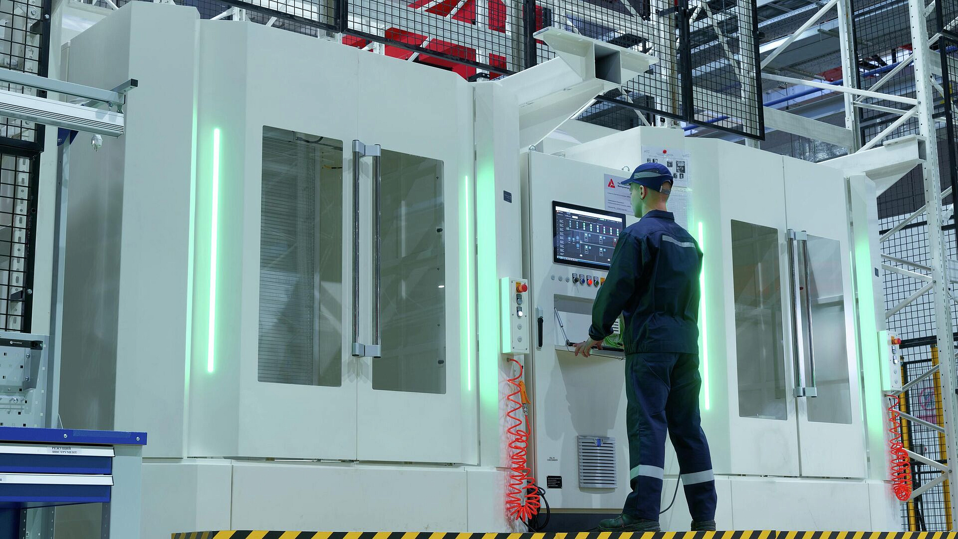 Ликсутов: Резиденты ОЭЗ Москвы выплатили более 13 млрд рублей налогов