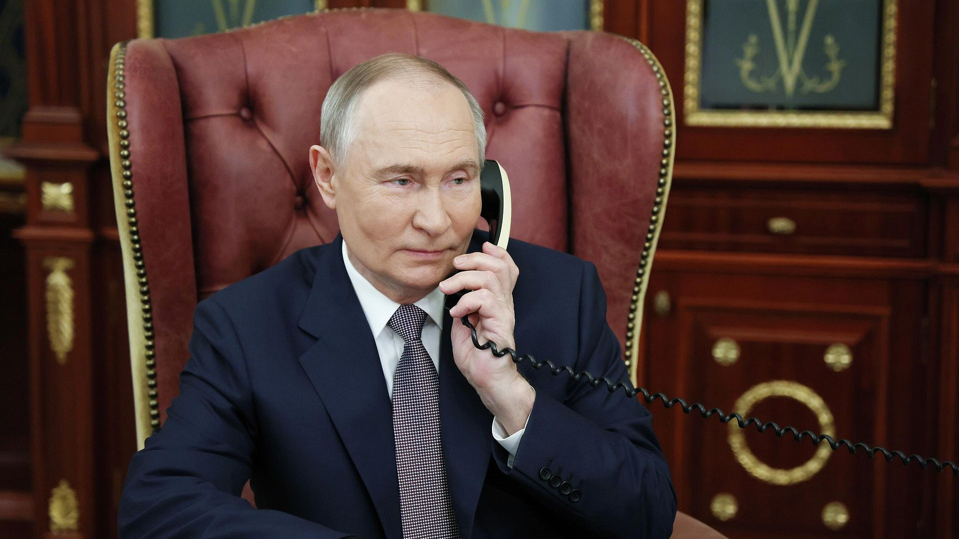 Путин обсудил с президентом Бразилии ситуацию вокруг Украины