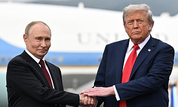 Эксперт рассказал о двух сценариях для России после встречи на Аляске