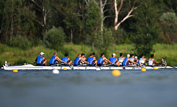 World Rowing допустила российских гребцов до турниров в нейтральном статусе