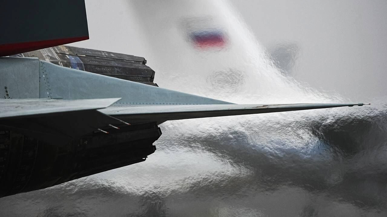 "Изменит расстановку сил". В США запаниковали из-за российского истребителя