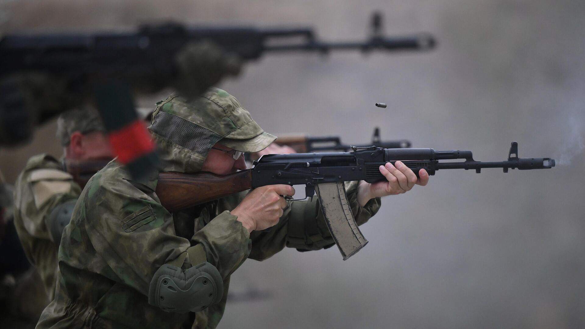 Обучение в университете спецназа прошли 62 тысячи человек, заявил Кадыров