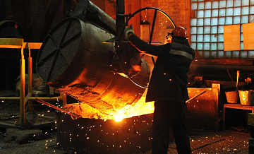 Новак поручил министерствам проработать идеи развития металлургии