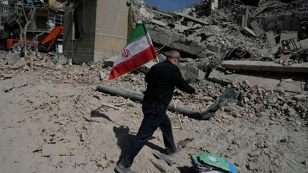 В Кремле отметили сплочение иранского народа вокруг руководства страны