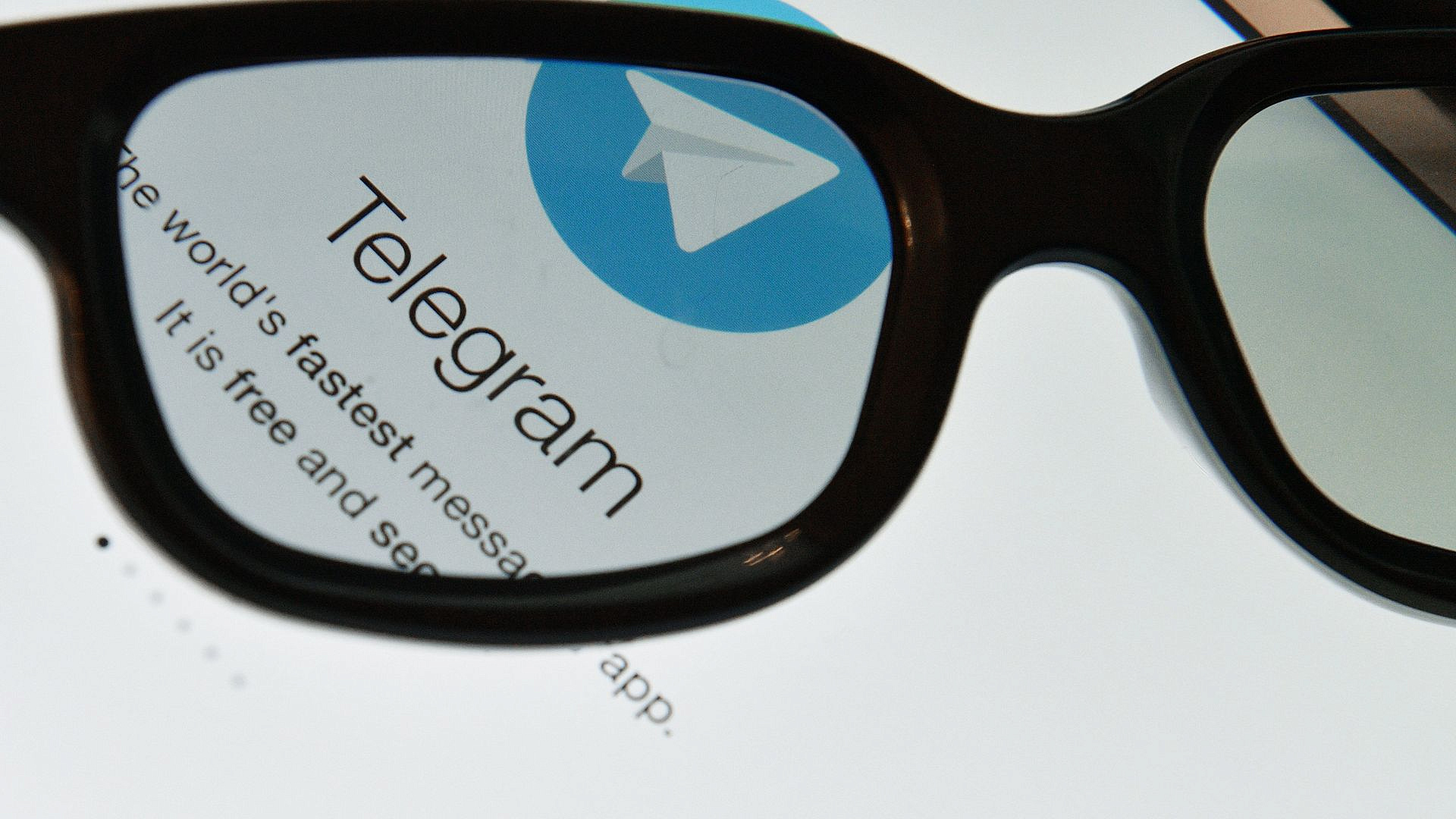 Telegram за сутки заблокировал более ста тысяч групп и каналов