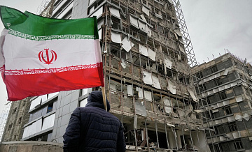 Почти 40 россиян эвакуировали из Ирана через азербайджанскую границу