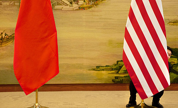 СМИ: США сняли ограничения на экспорт в Китай программ для создания чипов