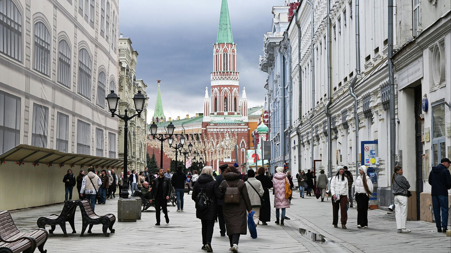 Синоптик рассказал, когда в Москву вернутся заморозки