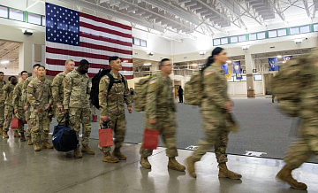 СМИ: морпеха США обвинили в краже вооружения с военной базы