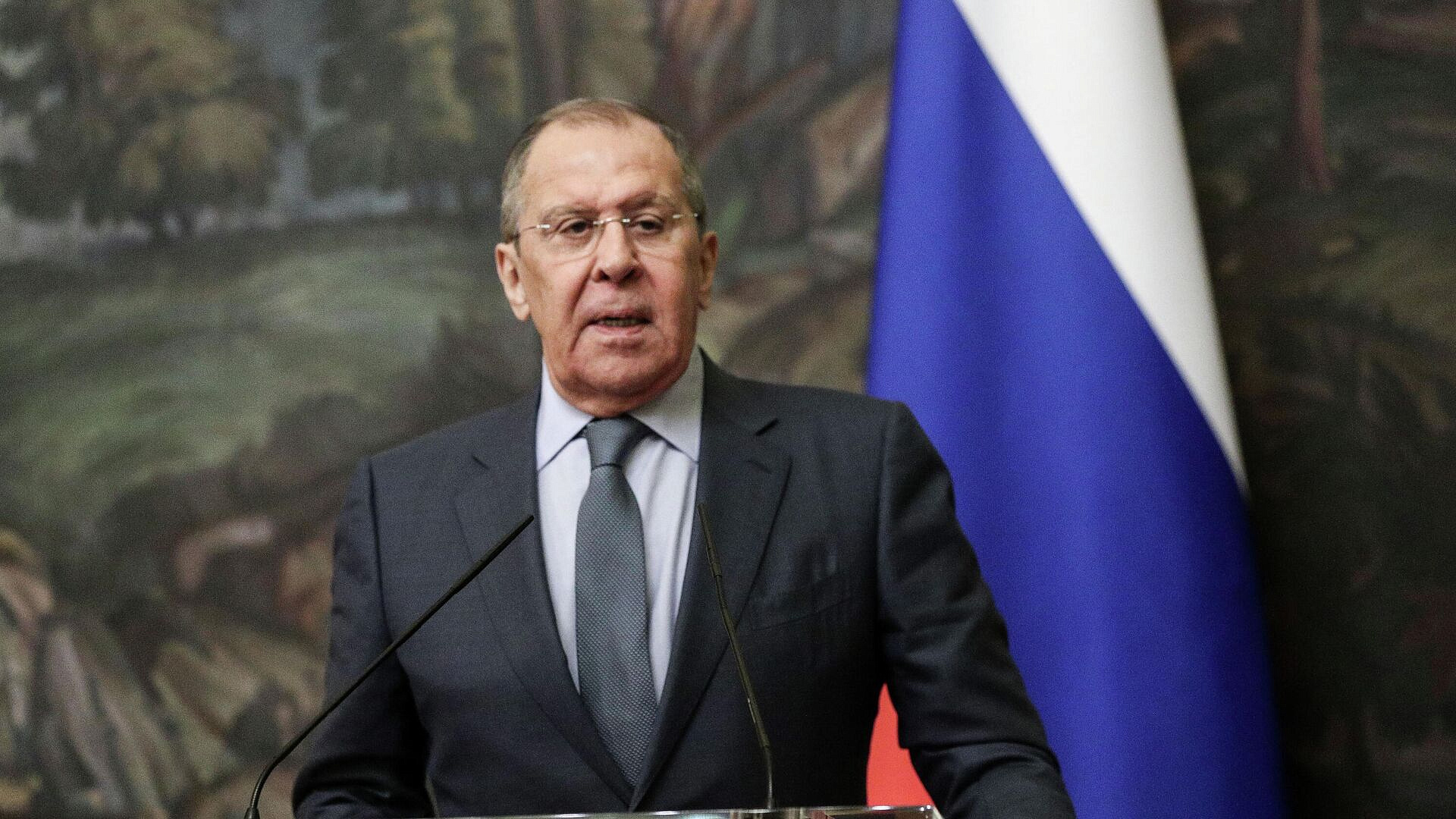 ������ ������� ������ � ������-����������