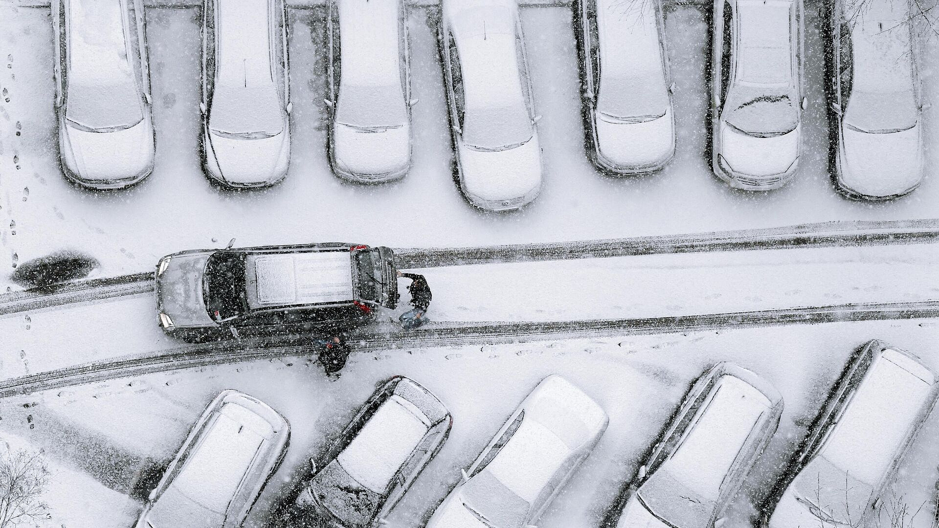 Россиян предупредили о штрафе за неправильную парковку во дворах