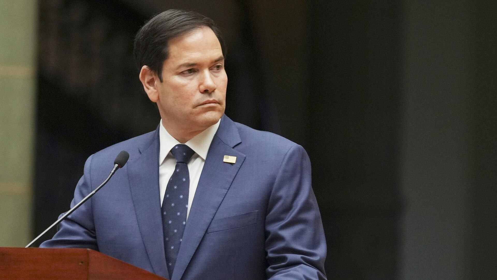 ����������� ����� ������������� ����� � ��� �����������������, �������� CNN