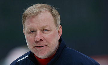 У тренера "Спартака" Жамнова родился сын