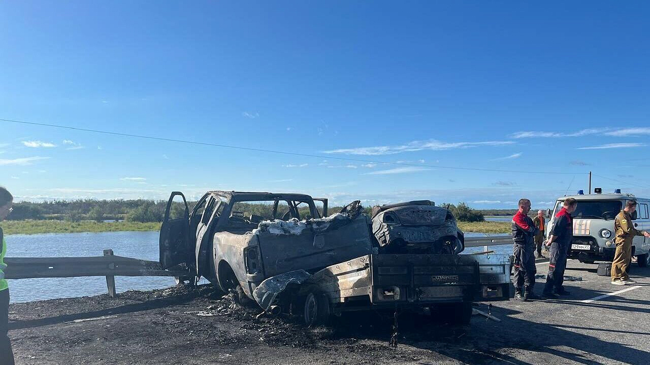 В ДТП в Хабаровском крае погибли трое взрослых и ребенок