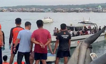 Число погибших в результате крушения парома у Филиппин увеличилось до 31