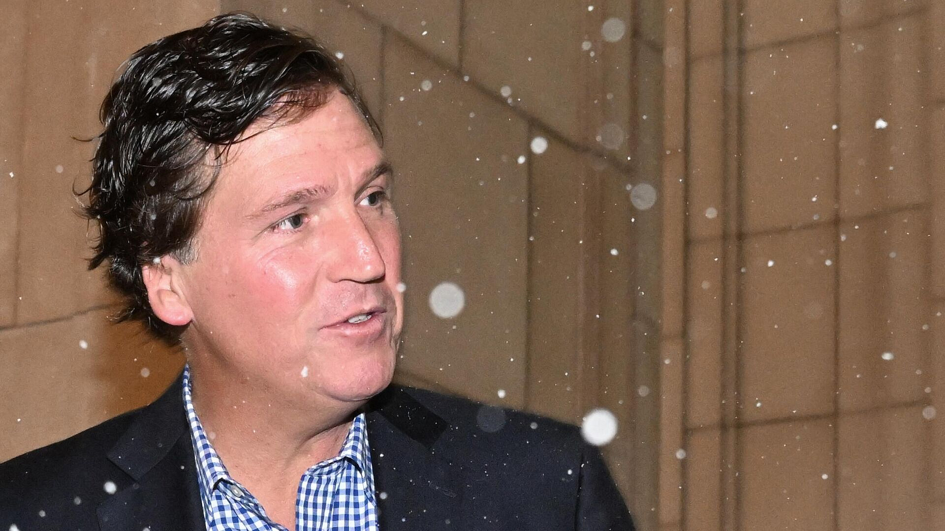 В Кремле считают, что Такер Карлсон не нуждается в российской защите