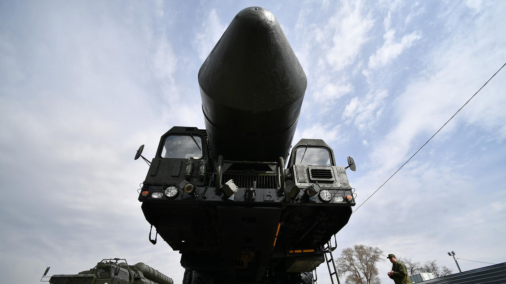 "Ярсы" Барнаульского ракетного соединения вышли на боевое патрулирование