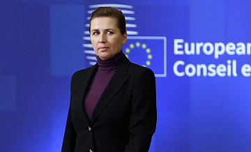 Рейтинг премьера Дании вырос после противостояния с Трампом, пишут СМИ