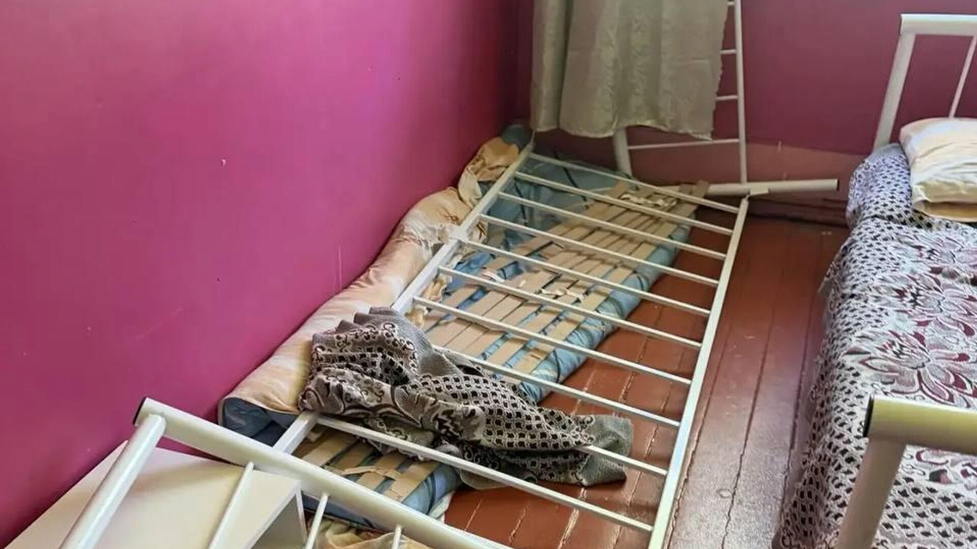 В Туве арестовали дебошира, напавшего на детей в лагере "Орленок"