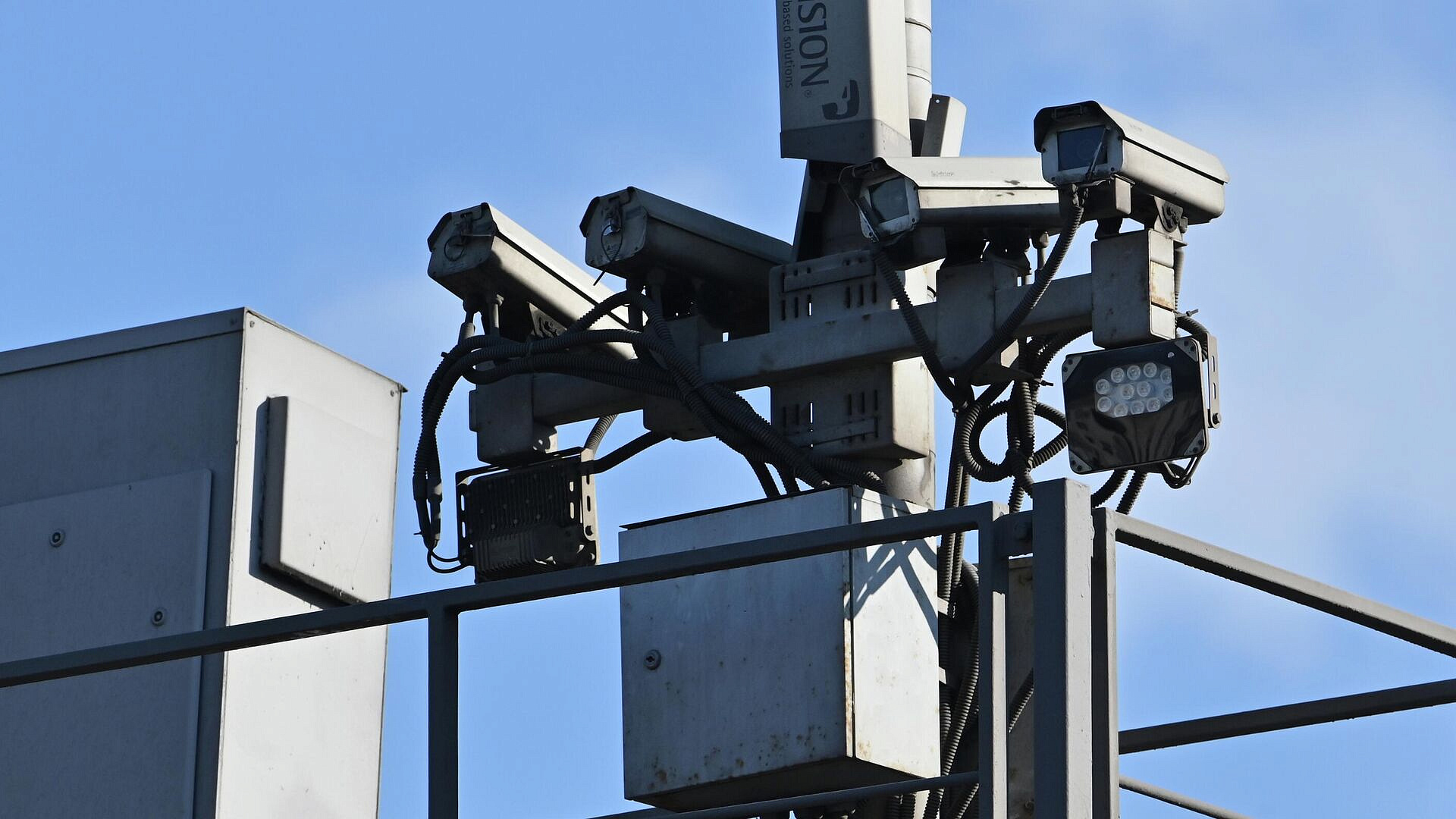 В Москве у нарушителей ПДД конфисковали более 260 машин