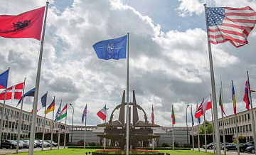 СМИ: в НАТО жалуются на сюрпризы от США по вопросу сокращения войск в ЕС