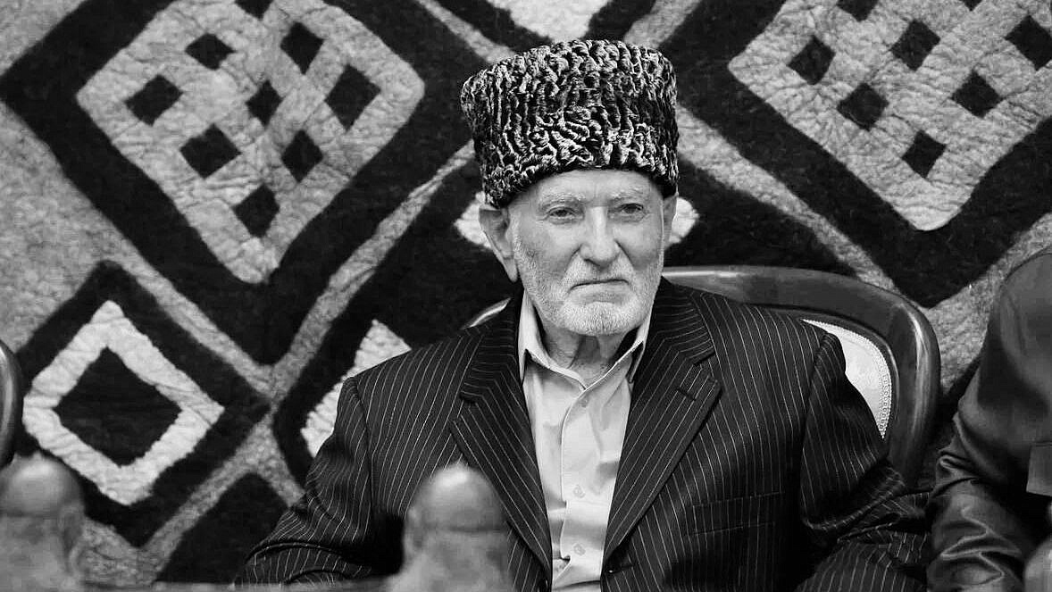 Умер религиозный деятель Мухадин Циканов