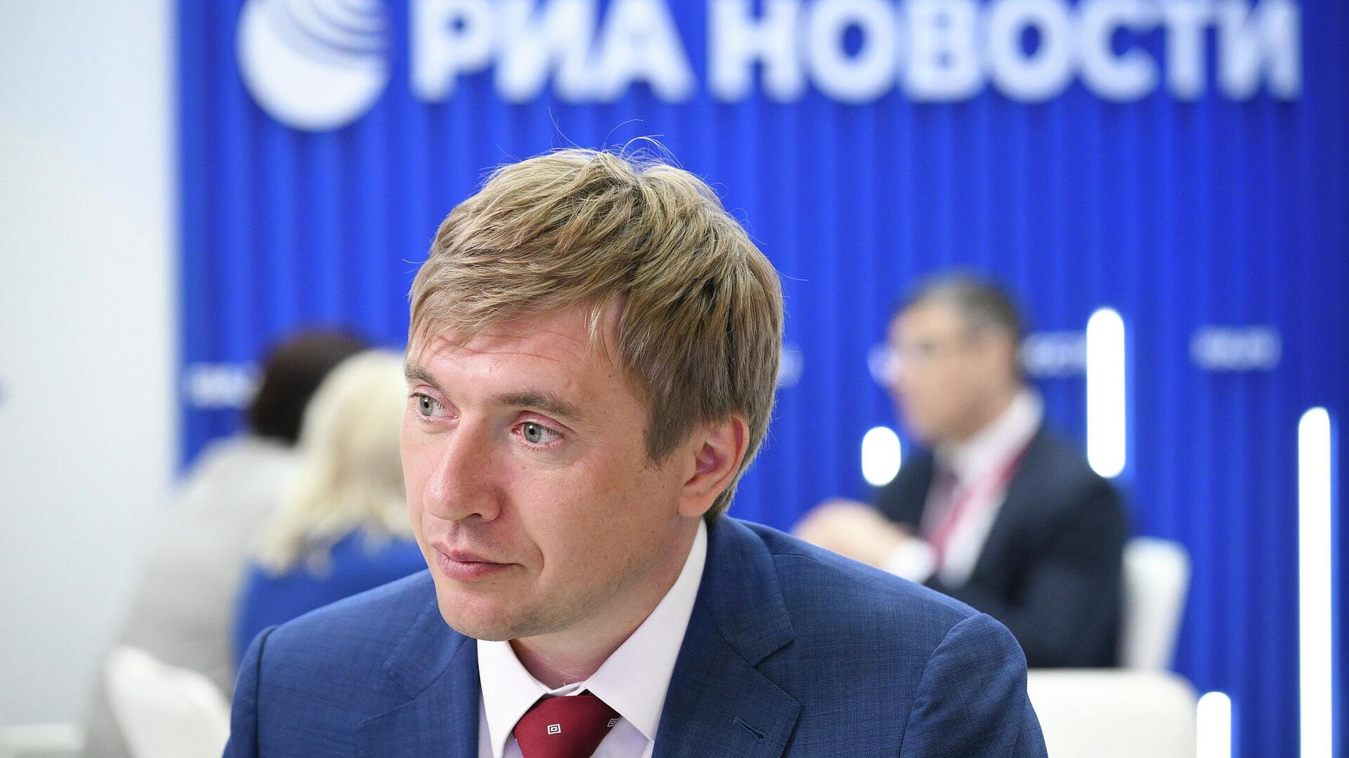 Глава Росмолодежи оценил идею снизить возраст трудоустройства детей
