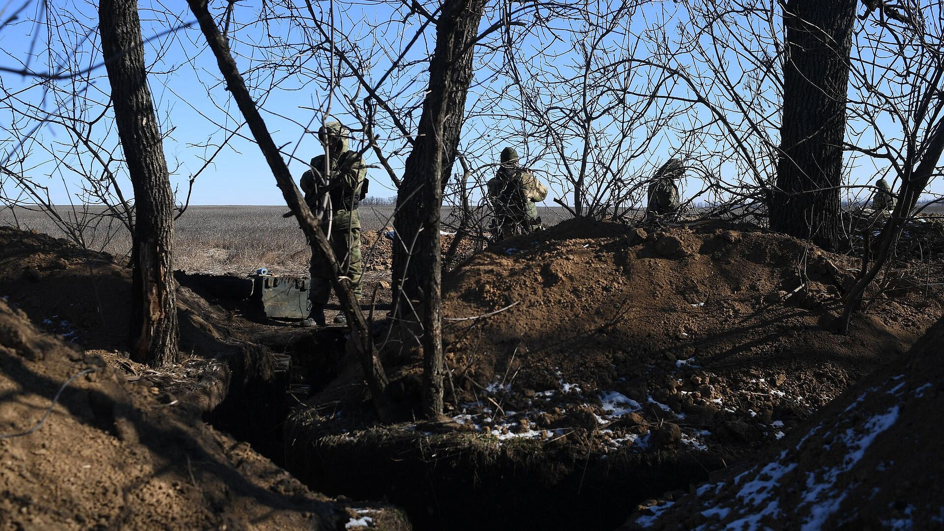 Российские мотострелки не дают ВСУ провести ротацию в Харьковской области