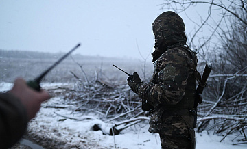 Военные СВО получили более 170 автомобилей ко Дню защитника отечества