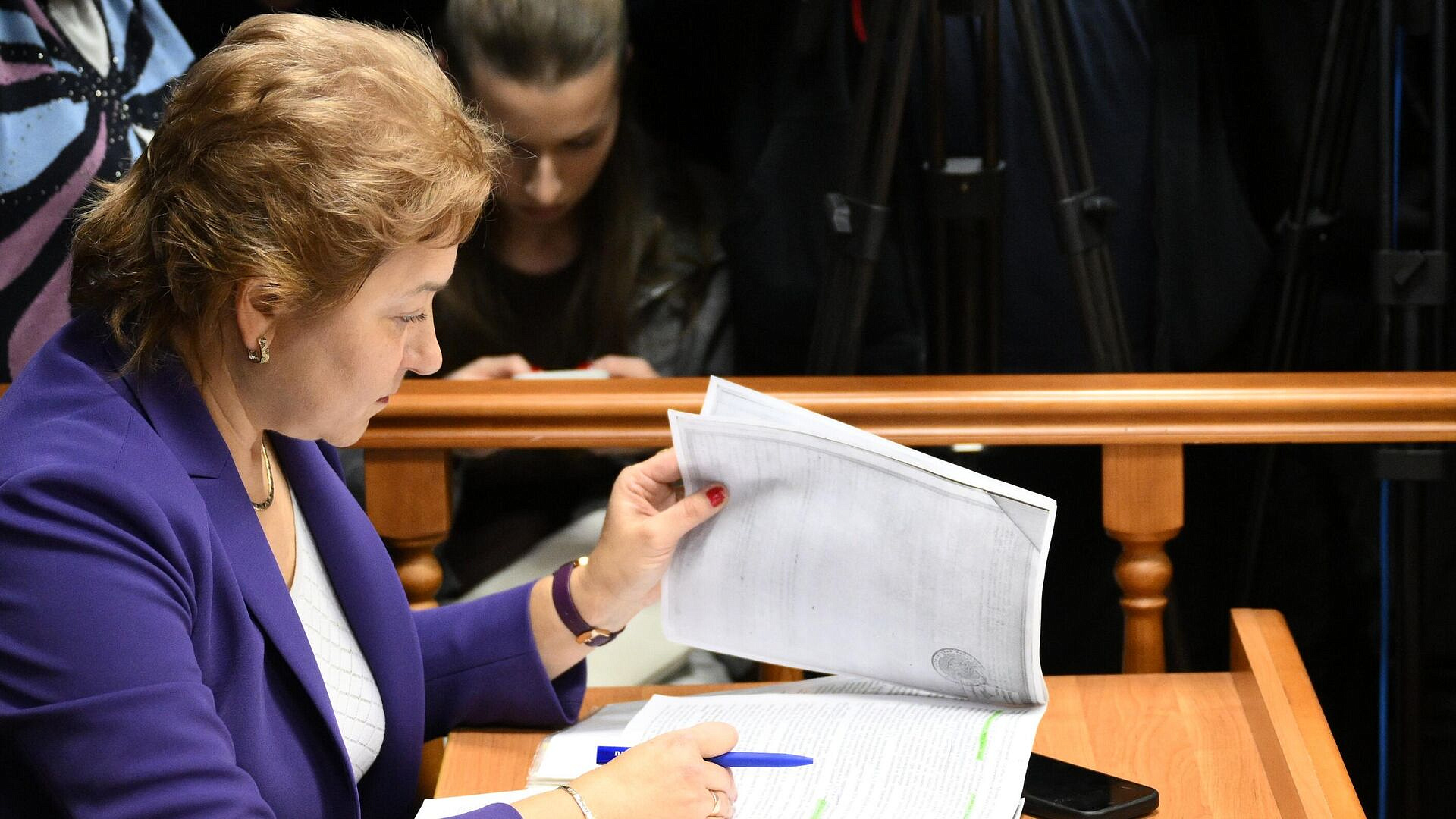 ������� ����� �������� � ���������� � �������� � ����������