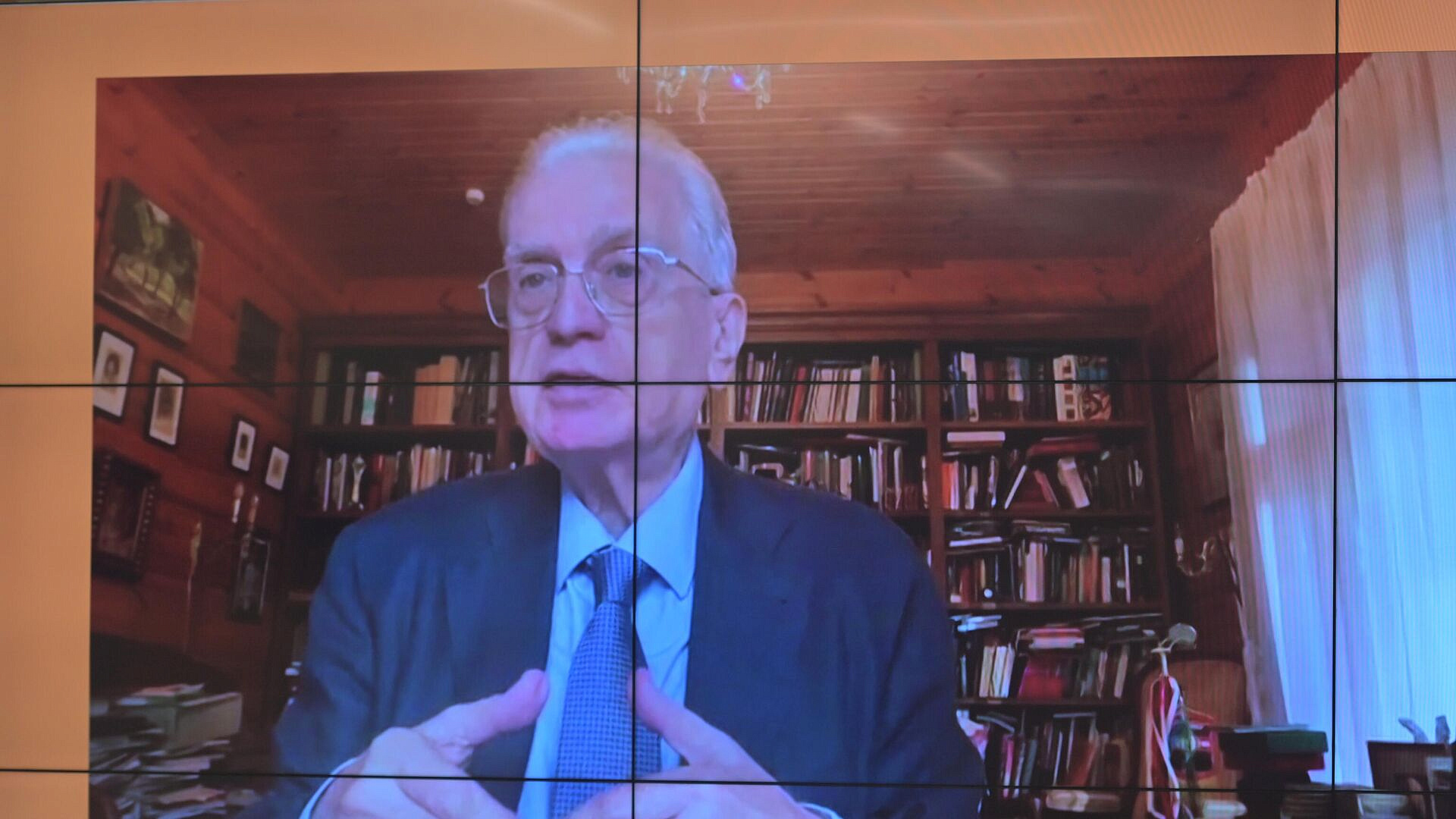 ����� ������ ������������ ����� "�� ������� ����� ����������"