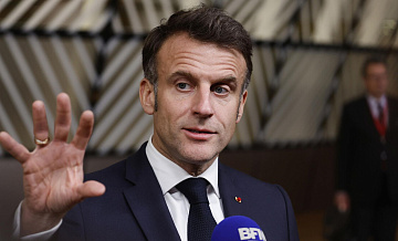 СМИ узнали, о чем Макрон попросил Трампа 