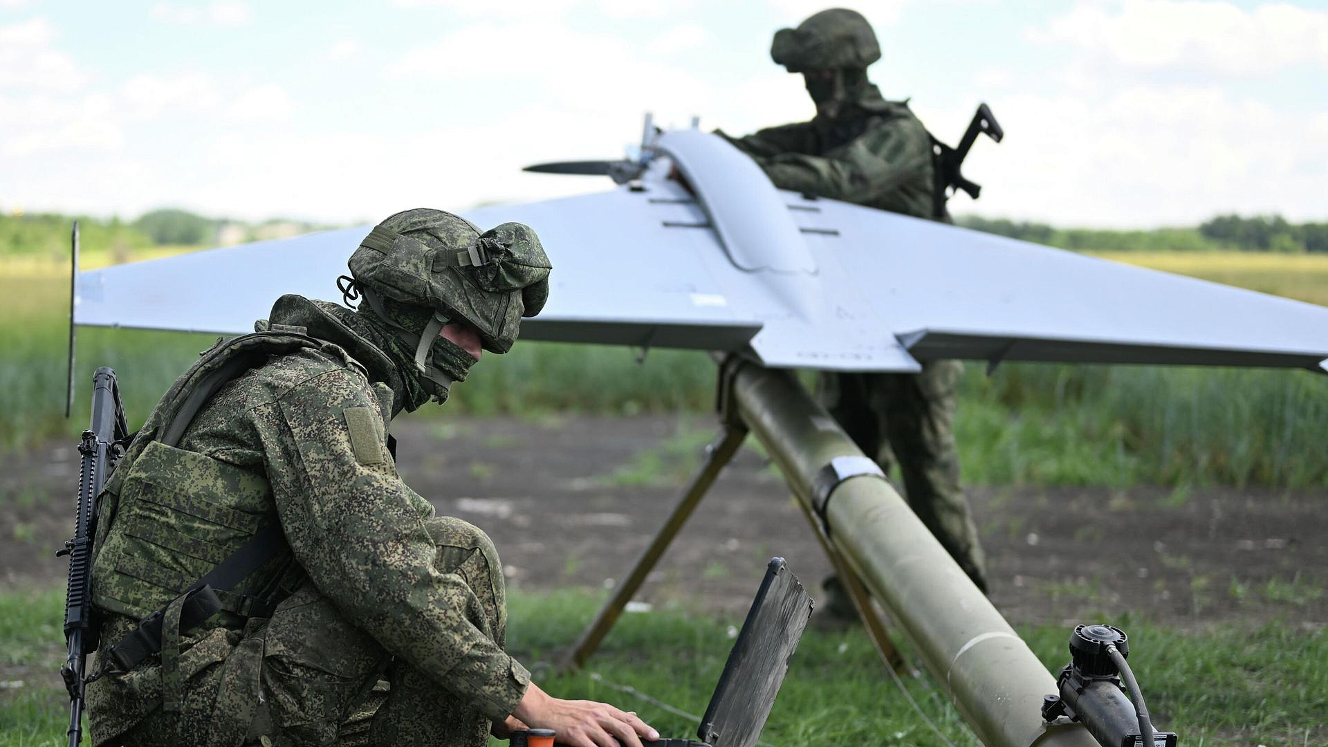 ВСУ теряют управление после ударов по Starlink, рассказал российский боец