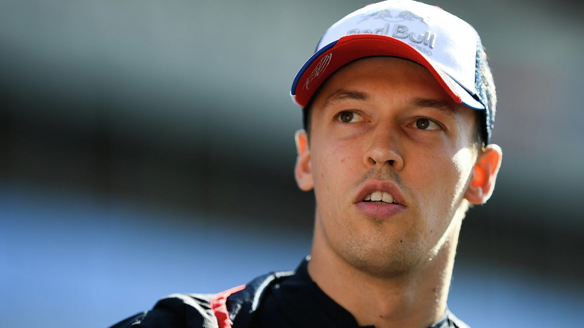 Экс-гонщик "Формулы-1" Квят выступит на чемпионате Super GT