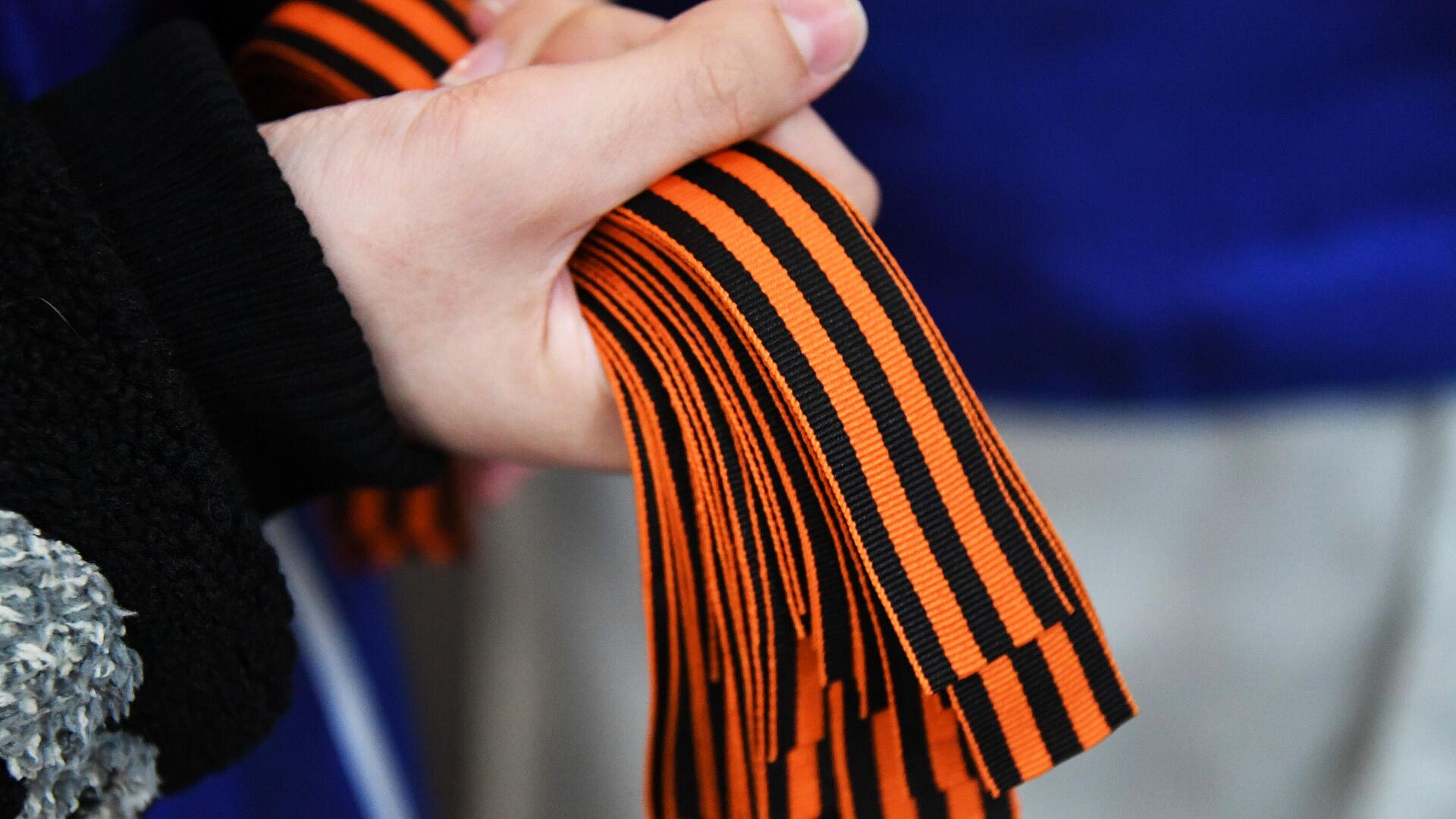 В Молдавии более 150 человек оштрафуют за ношение георгиевской ленты