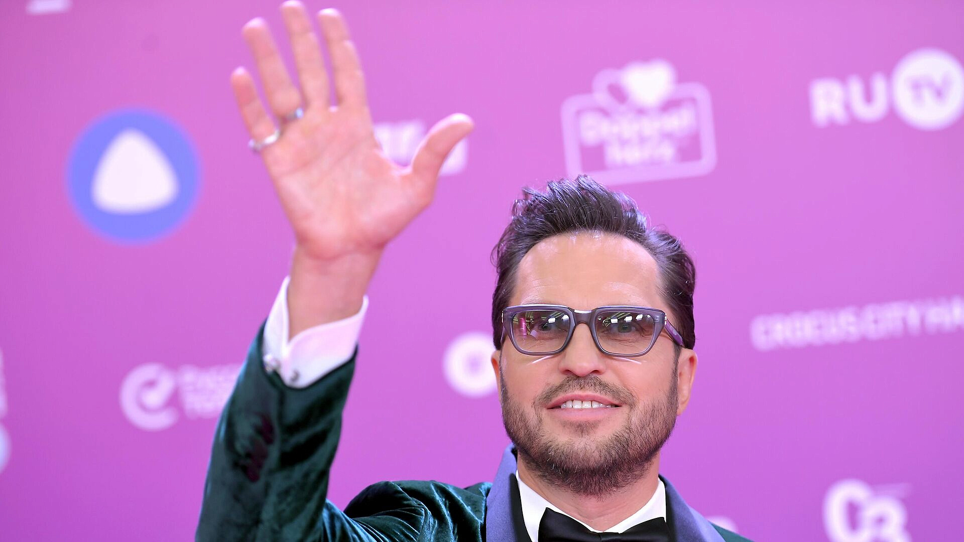 Ревва опроверг информацию о продаже недвижимости на Кипре