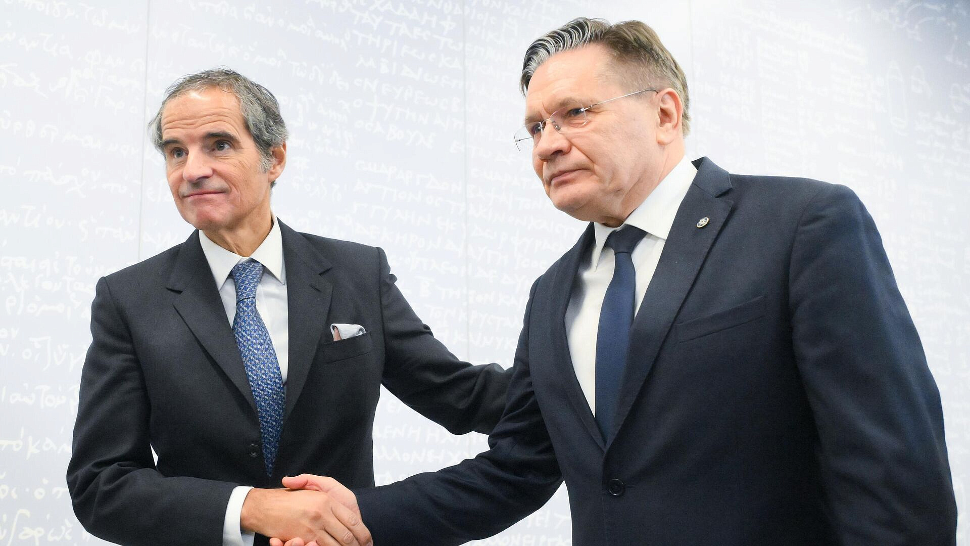 В Венгрии началась встреча Гросси, Сийярто и Лихачева