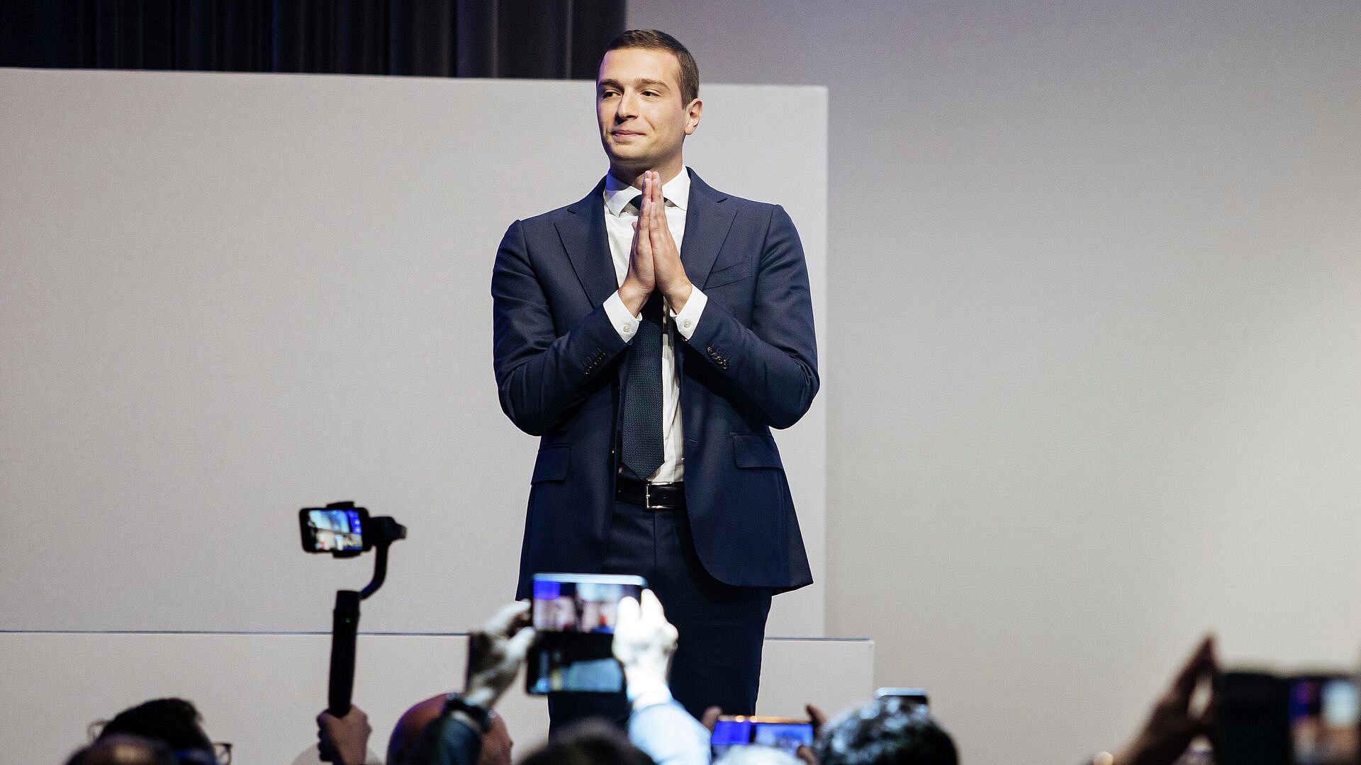 �������� ������� �������� ����������������� ��������� �� ���� ��������