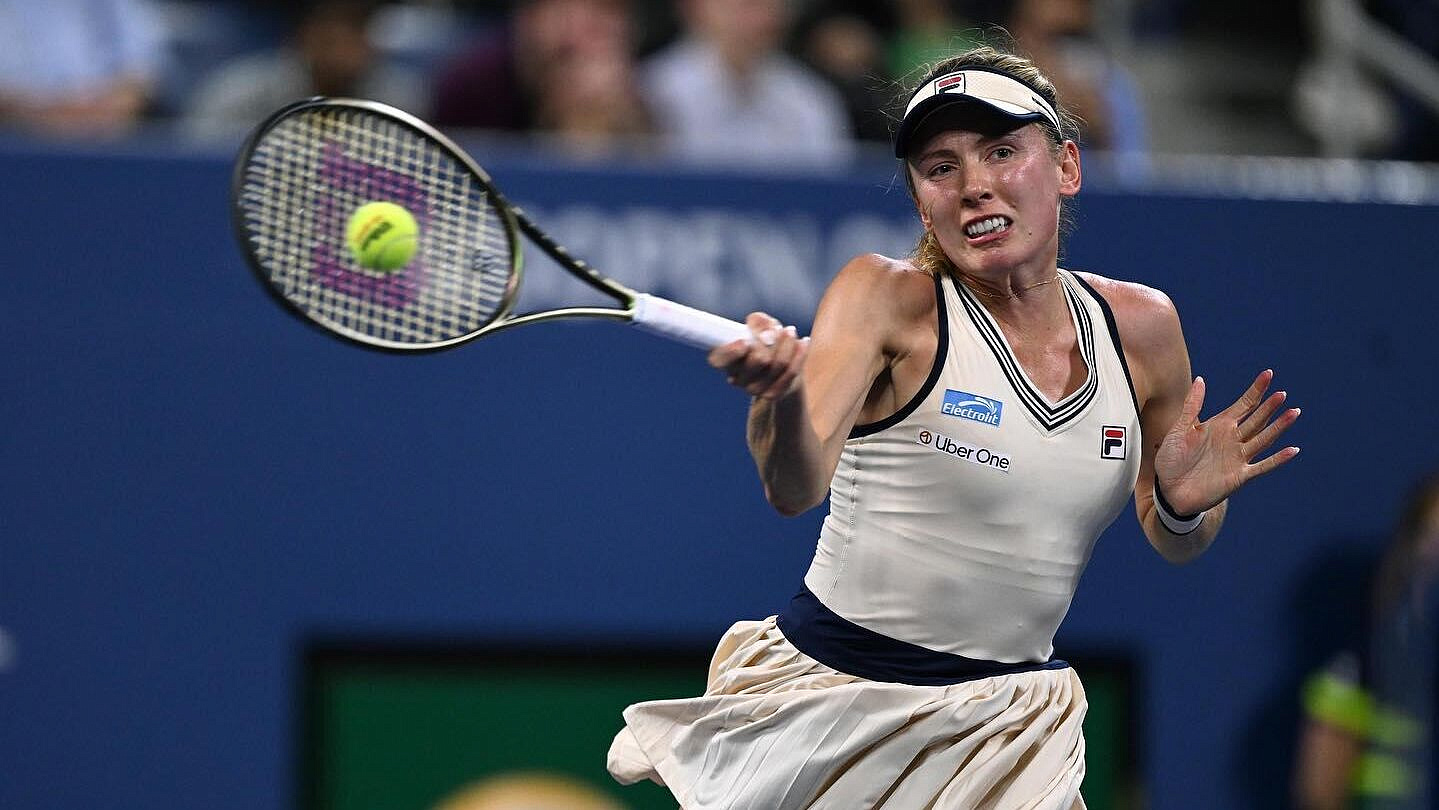 Александрова снялась с турнира в Чарльстоне