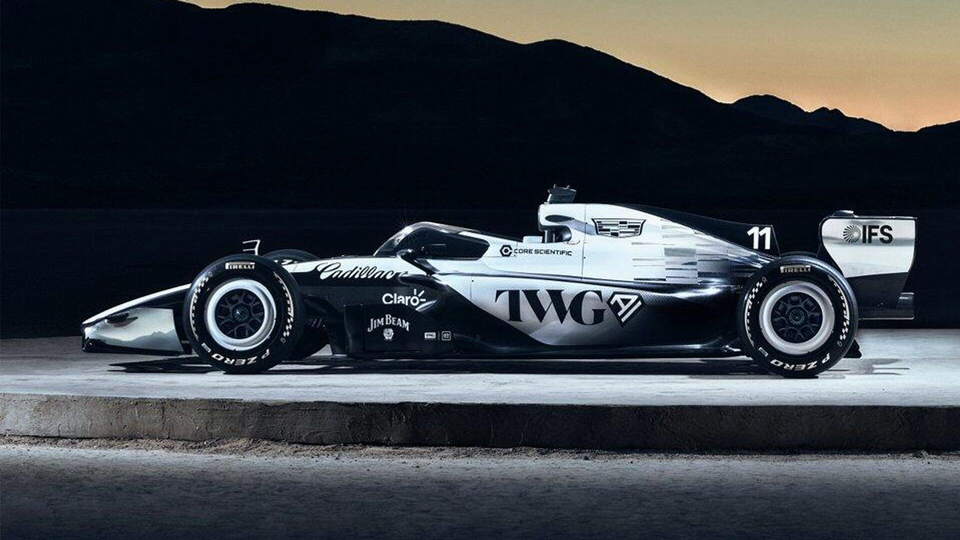 Команда "Формулы-1" "Кадиллак" представила раскраску во время Супербоула