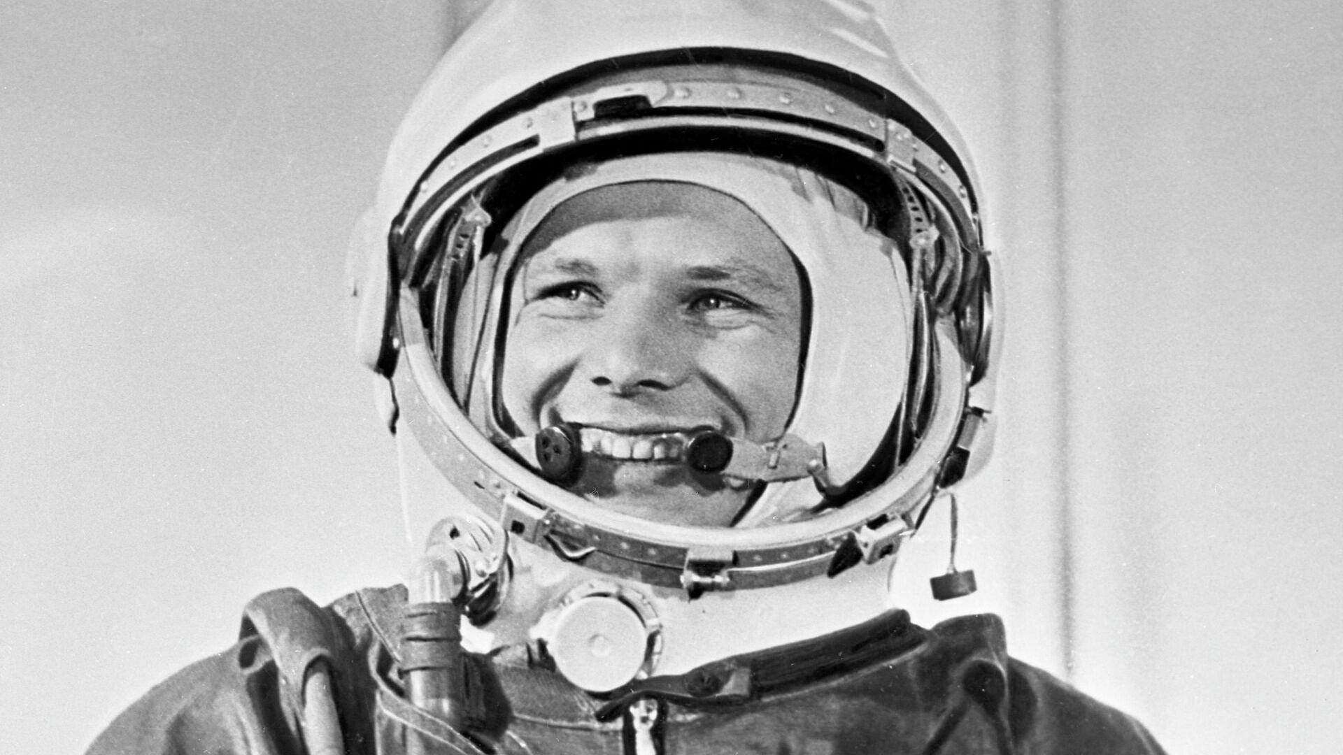 Володин дал старт проекту "Первые среди звезд" к 65-летию полета Гагарина