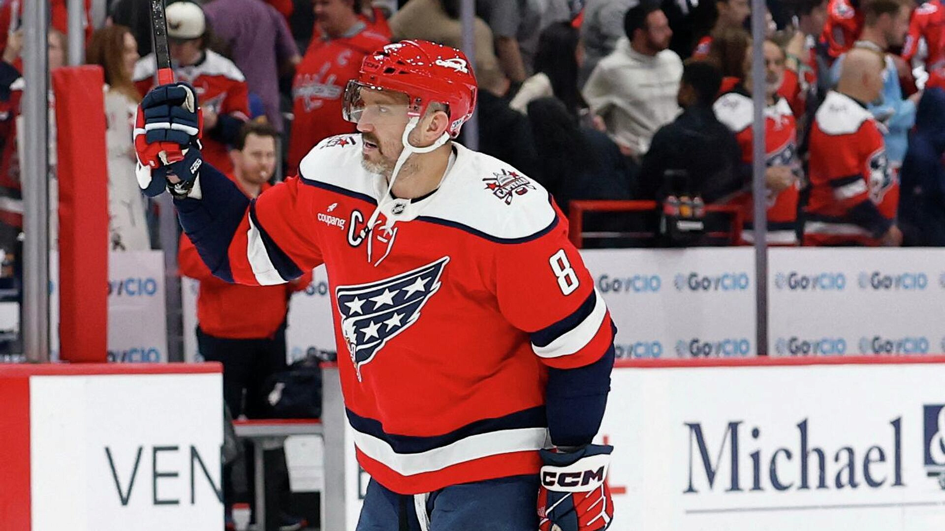 Овечкин объяснил отказ от рукопожатий с "Питтсбургом"