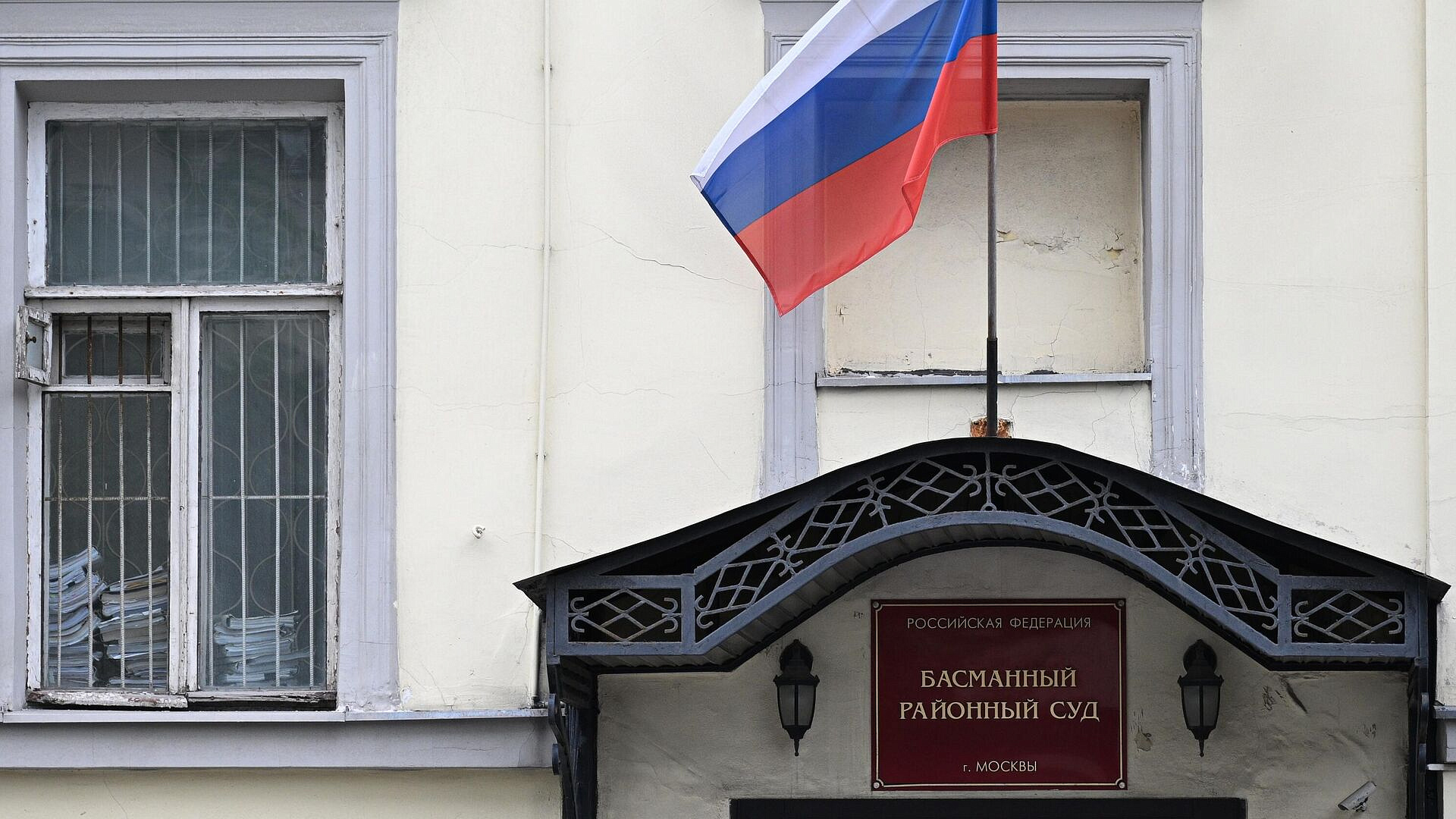 ����������� ������������ No Kidding Press ����������� �� ���������� ����*